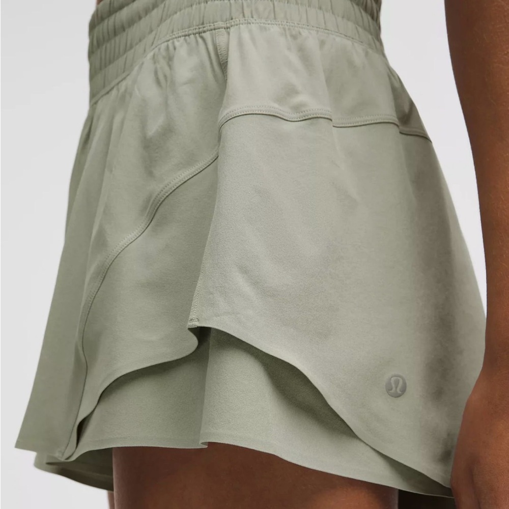 lululemon athletic Shake It Out High-Rise Run Short 2.5